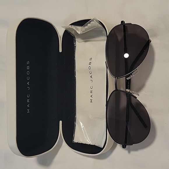 Womens Marc Jacobs Dark Aviator Sunglasses - Picture 1 of 5